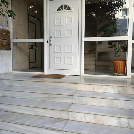 Cozy Studio In Filothei Garden City. Top Location. Apartment *