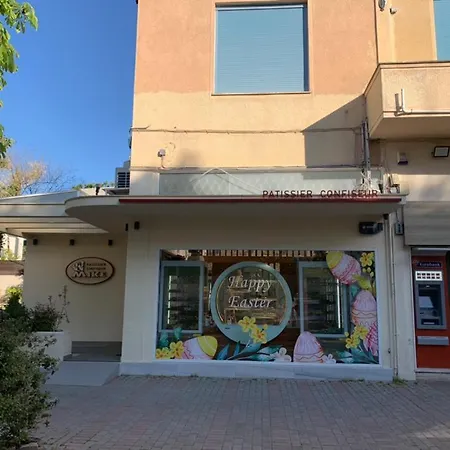 Apartment Cozy Studio In Filothei Garden City. Top Location. *